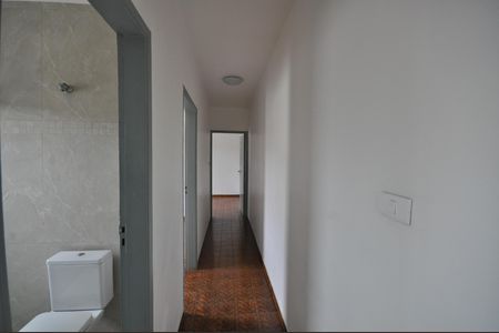 Casa para alugar com 580m², 3 quartos e 3 vagasCorredor
