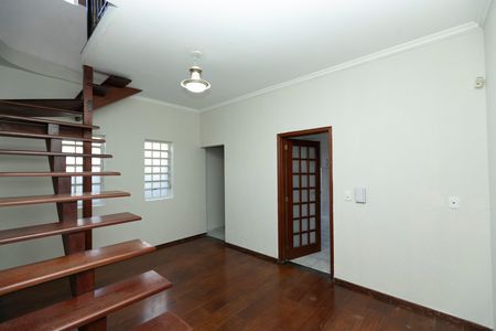 Casa para alugar com 104m², 2 quartos e 2 vagas Casa para alugar com 104m², 2 quartos e 2 vagasSALA DE JANTAR