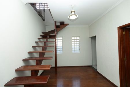 Casa para alugar com 104m², 2 quartos e 2 vagas Casa para alugar com 104m², 2 quartos e 2 vagasSALA DE JANTAR