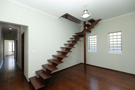 Casa para alugar com 104m², 2 quartos e 2 vagas Casa para alugar com 104m², 2 quartos e 2 vagasSALA DE JANTAR