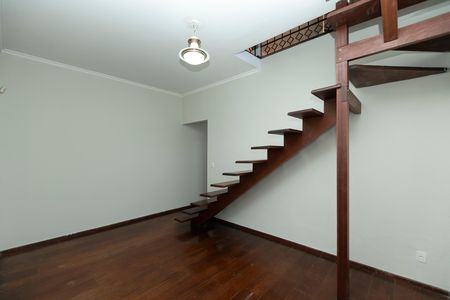 Casa para alugar com 104m², 2 quartos e 2 vagas Casa para alugar com 104m², 2 quartos e 2 vagasSALA DE JANTAR