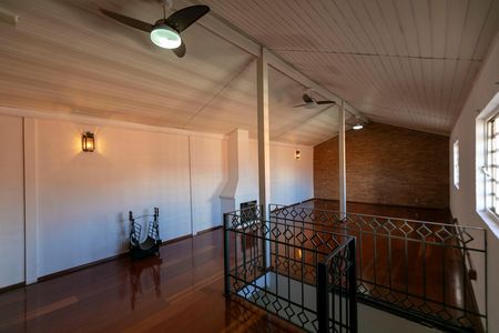 Casa para alugar com 104m², 2 quartos e 2 vagas Casa para alugar com 104m², 2 quartos e 2 vagasSALÃO PAVIMENTO SUPERIOR