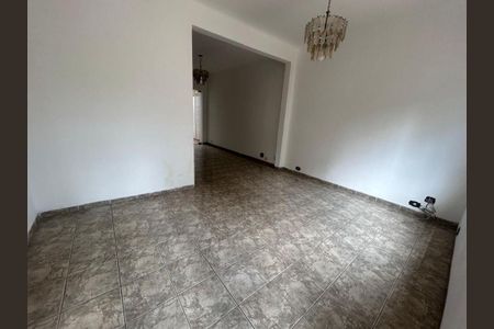 Casa à venda com 167m², 3 quartos e 2 vagas