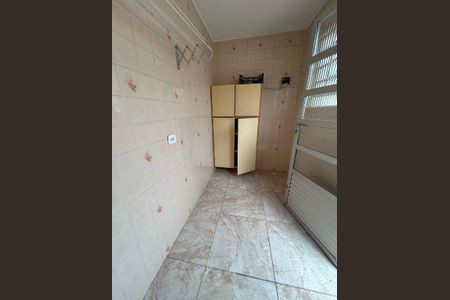 Casa à venda com 167m², 3 quartos e 2 vagas
