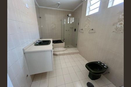 Casa à venda com 167m², 3 quartos e 2 vagas