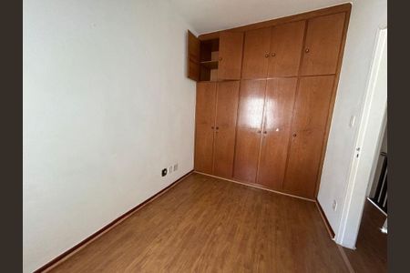 Casa à venda com 167m², 3 quartos e 2 vagas