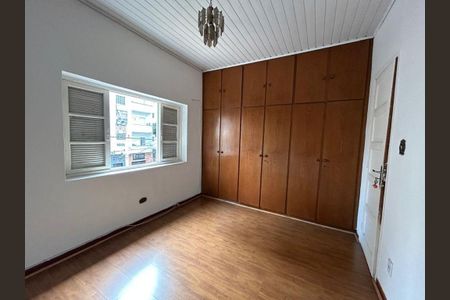 Casa à venda com 167m², 3 quartos e 2 vagas