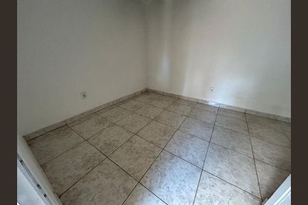 Casa à venda com 167m², 3 quartos e 2 vagas