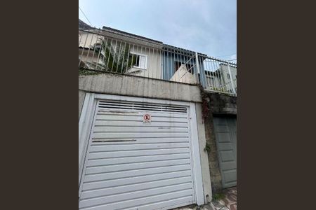 Casa à venda com 167m², 3 quartos e 2 vagas