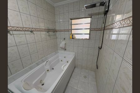 Casa à venda com 220m², 4 quartos e 5 vagas