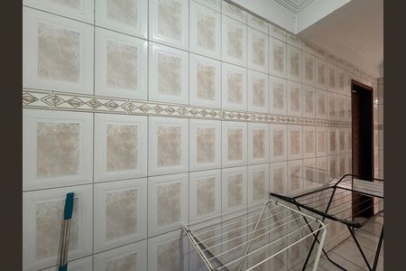 Casa à venda com 220m², 4 quartos e 5 vagas