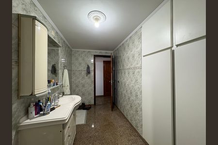 Casa à venda com 220m², 4 quartos e 5 vagas