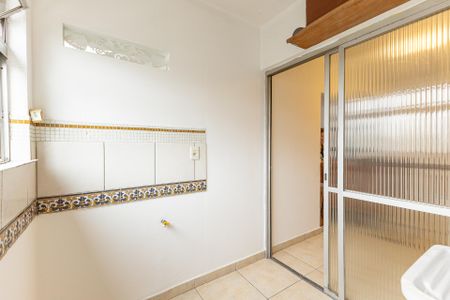 Apartamento para alugar com 75m², 2 quartos e 1 vagaÁrea de Serviço