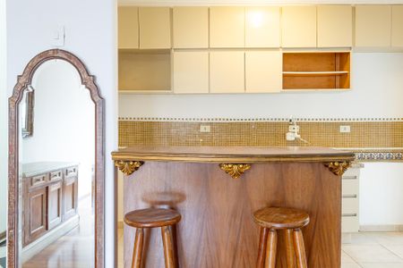 Apartamento para alugar com 75m², 2 quartos e 1 vagaSala