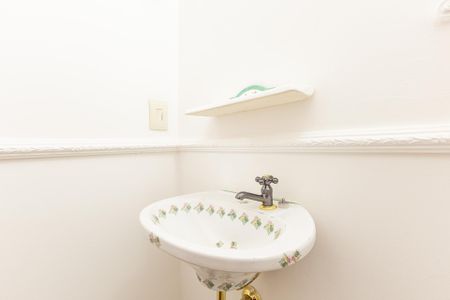 Apartamento para alugar com 75m², 2 quartos e 1 vagaLavabo