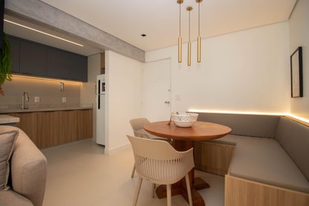 Sala de apartamento para alugar com 2 quartos, 54m² em Sqn 316, Brasília