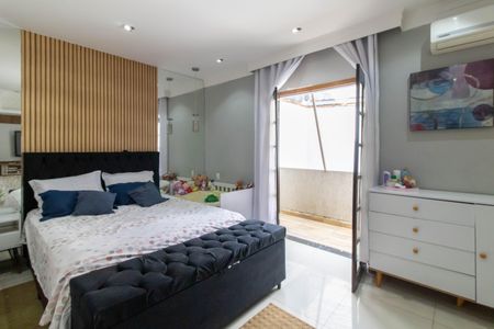 Casa para alugar com 330m², 3 quartos e 7 vagas Casa para alugar com 330m², 3 quartos e 7 vagasSuíte