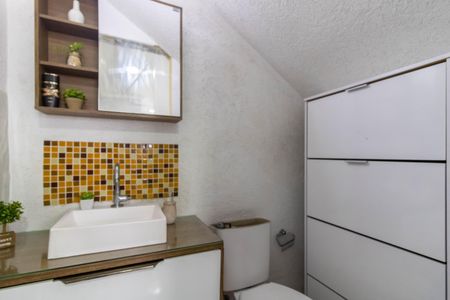 Casa para alugar com 330m², 3 quartos e 7 vagas Casa para alugar com 330m², 3 quartos e 7 vagasLavabo