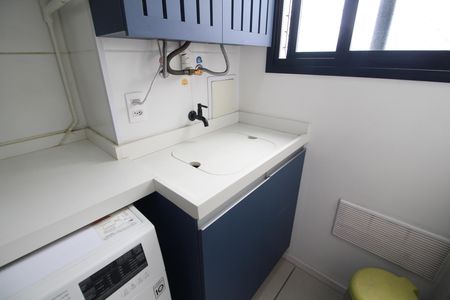 Apartamento à venda com 57m², 2 quartos e 1 vagaÁrea de Serviço