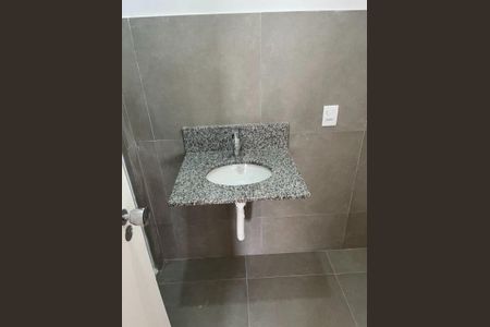 Apartamento à venda com 76m², 2 quartos e 1 vaga