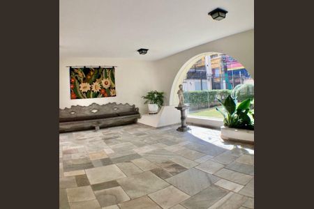 Apartamento à venda com 76m², 2 quartos e 1 vaga