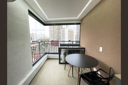 Apartamento para alugar com 34m², 1 quarto e 1 vaga Apartamento para alugar com 34m², 1 quarto e 1 vagaVaranda