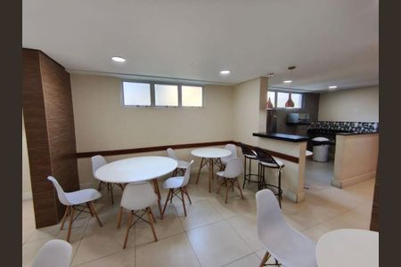 Apartamento à venda com 2 quartos, 63m² em Jardim da Saúde, São Paulo