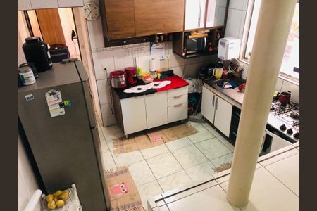 Casa à venda com 6 quartos, 200m² em Vila São José, São Paulo