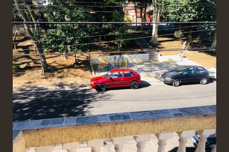 Casa à venda com 200m², 6 quartos e 1 vaga