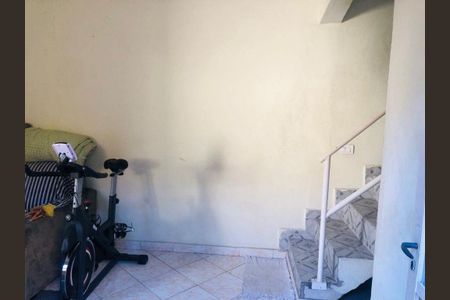 Casa à venda com 6 quartos, 200m² em Vila São José, São Paulo