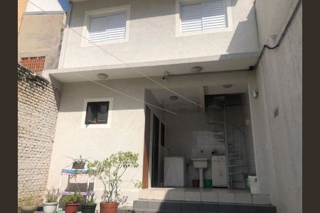 Casa à venda com 230m², 3 quartos e 2 vagas
