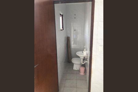 Casa à venda com 3 quartos, 230m² em Vila Monumento, São Paulo