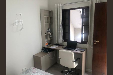 Casa à venda com 3 quartos, 230m² em Vila Monumento, São Paulo