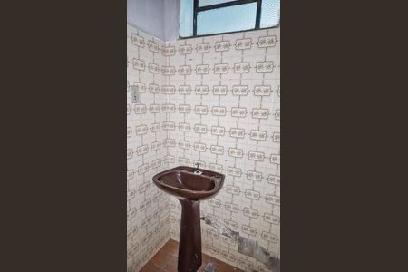 Casa para alugar com 100m², 2 quartos e sem vaga Casa para alugar com 100m², 2 quartos e sem vagaBanheiro