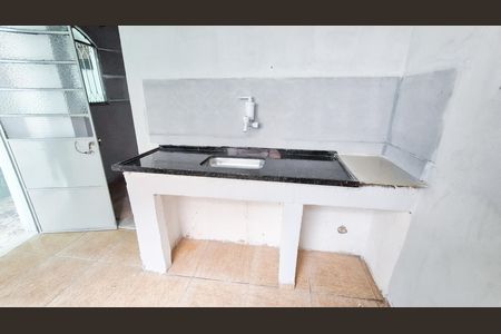Casa para alugar com 100m², 2 quartos e sem vaga Casa para alugar com 100m², 2 quartos e sem vagaCozinha