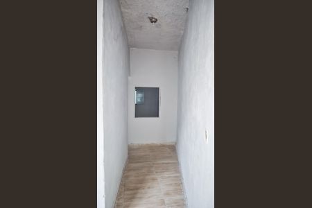 Casa para alugar com 100m², 2 quartos e sem vaga Casa para alugar com 100m², 2 quartos e sem vagaCorredor
