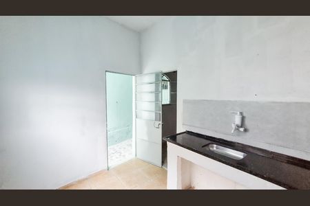 Casa para alugar com 100m², 2 quartos e sem vaga Casa para alugar com 100m², 2 quartos e sem vagaCozinha