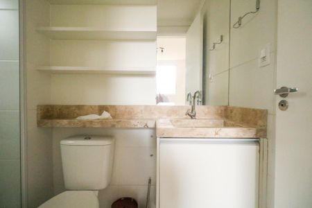 Apartamento para alugar com 124m², 3 quartos e 1 vaga Apartamento para alugar com 124m², 3 quartos e 1 vagaBanheiro da Suíte