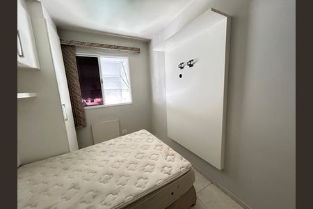 Apartamento para alugar com 65m², 2 quartos e 1 vagaSuíte