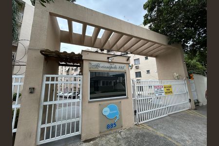 Apartamento para alugar com 65m², 2 quartos e 1 vagaFachada e portaria