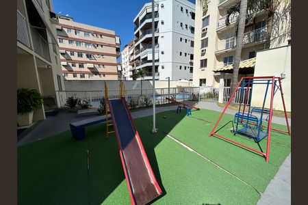 Apartamento para alugar com 65m², 2 quartos e 1 vagaÁrea comum - Playground