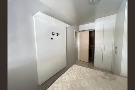 Apartamento para alugar com 65m², 2 quartos e 1 vagaSuíte