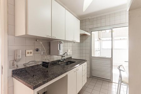 Apartamento à venda com 88m², 3 quartos e 2 vagas Apartamento à venda com 88m², 3 quartos e 2 vagasCozinha