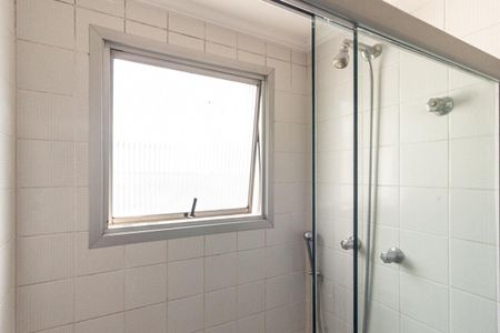 Apartamento à venda com 88m², 3 quartos e 2 vagas Apartamento à venda com 88m², 3 quartos e 2 vagasBanheiro Social