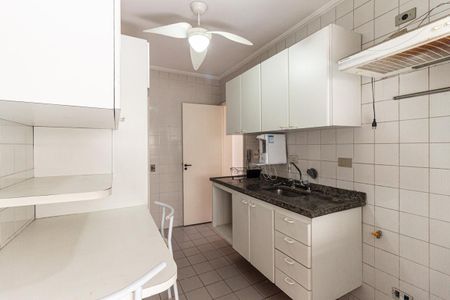 Apartamento à venda com 88m², 3 quartos e 2 vagas Apartamento à venda com 88m², 3 quartos e 2 vagasCozinha