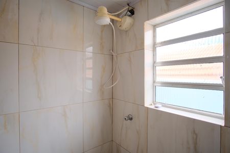 Casa para alugar com 71m², 2 quartos e 1 vagaBanheiro