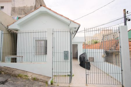 Casa para alugar com 71m², 2 quartos e 1 vagaFachada