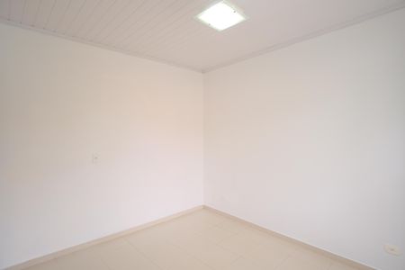 Casa para alugar com 71m², 2 quartos e 1 vagaQuarto 2