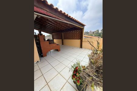 Casa à venda com 168m², 4 quartos e 2 vagas Casa à venda com 168m², 4 quartos e 2 vagasÁrea de Lazer