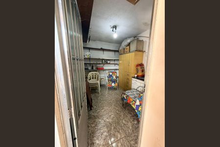 Casa à venda com 168m², 4 quartos e 2 vagas Casa à venda com 168m², 4 quartos e 2 vagasÁrea de Serviço